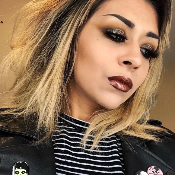 Melt Cosmetics "Evoke" lip gloss - Picture 7 of 10